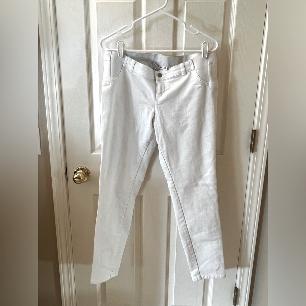 Liz Lange white maternity jeans